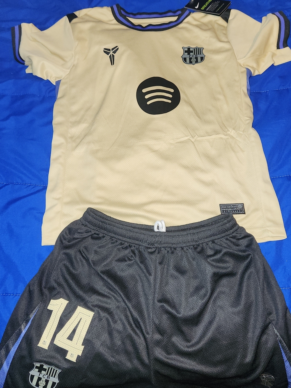 Nike Beige Jersey with Black and Blue Trim